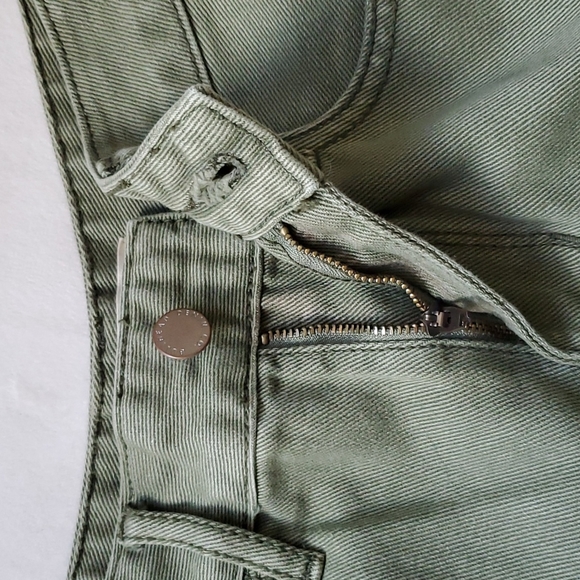 Bullhead Denim Co High Rise Short NWT - Picture 4 of 8